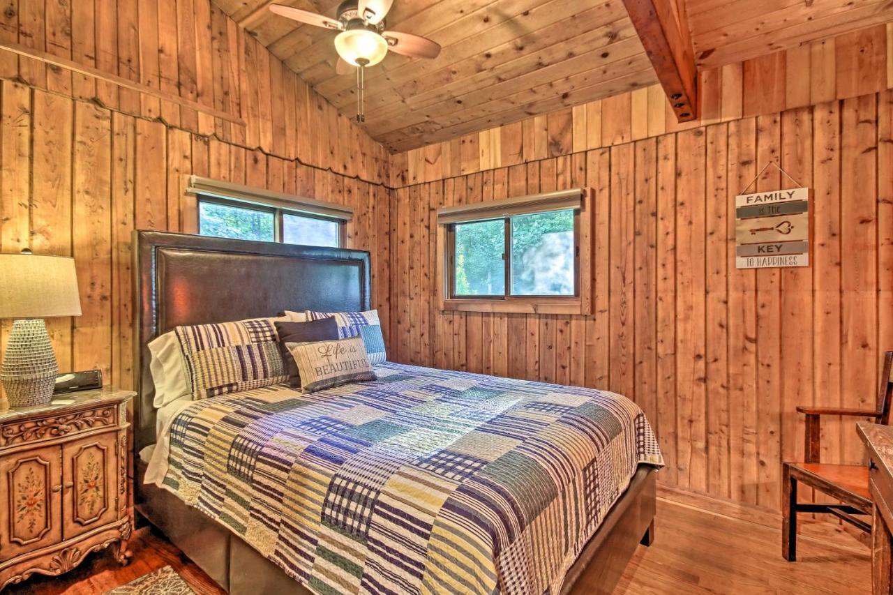 Secluded Stanardsville Cabin With 10 Acres And Hot Tub Eksteriør billede