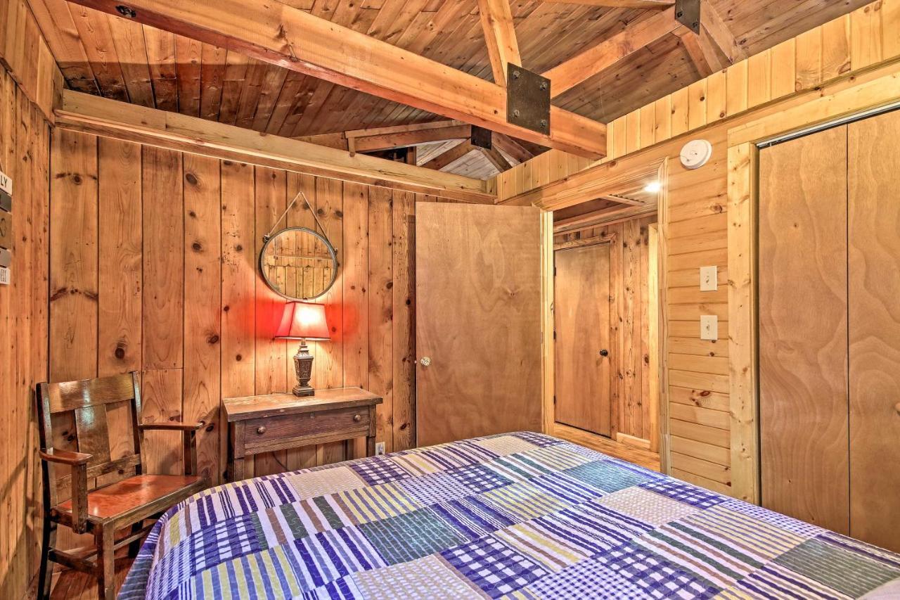 Secluded Stanardsville Cabin With 10 Acres And Hot Tub Eksteriør billede
