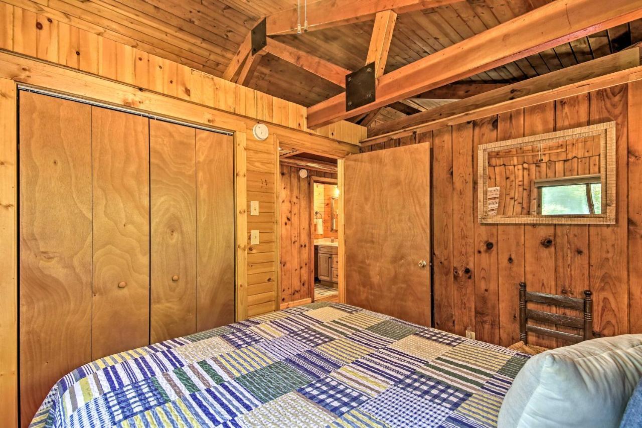 Secluded Stanardsville Cabin With 10 Acres And Hot Tub Eksteriør billede